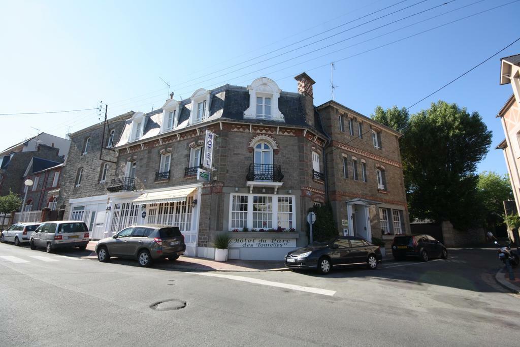 Hotel Du Parc ดีนาร์ ภายนอก รูปภาพ
