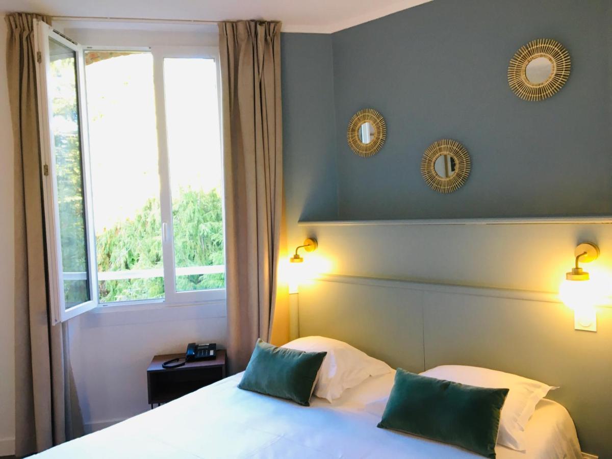 Hotel Du Parc ดีนาร์ ภายนอก รูปภาพ